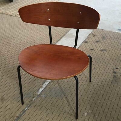 Modern European Minimalist Nordic Dining Chair Metal Legs Iron 75.5CM